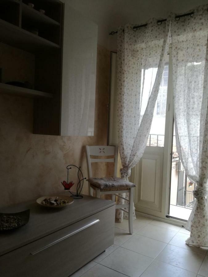 Casa Vacanze "Cortile Aquilone" Catania Bagian luar foto